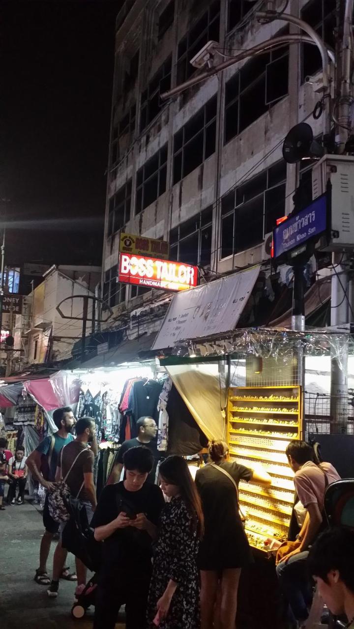 Vr Hostel Khaosan Bangkok Exterior photo